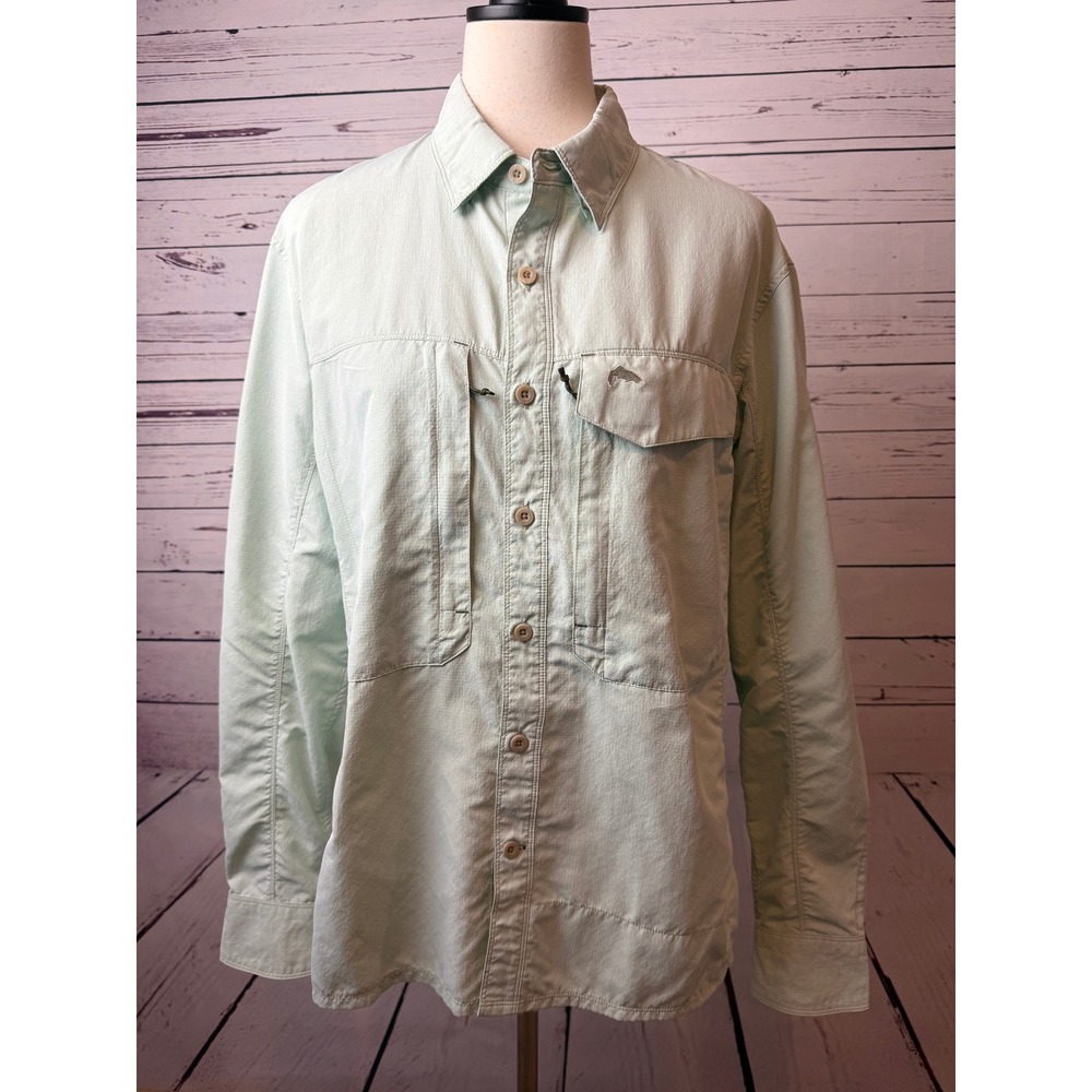 Simms Vented Shirt Fishing size Medium Mens Button Front Hiking Long‎ Sleeve